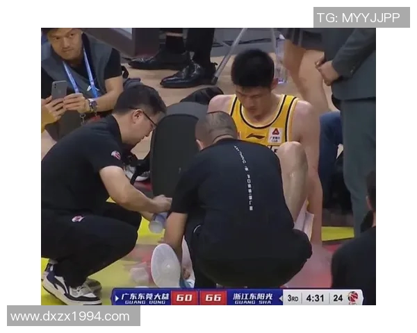 胡金秋带伤归来勇夺生涯首冠赛场泪洒展硬汉风采